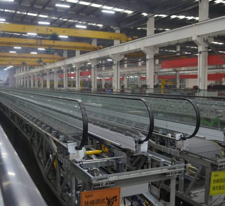 20220124115335_95米自动人行道